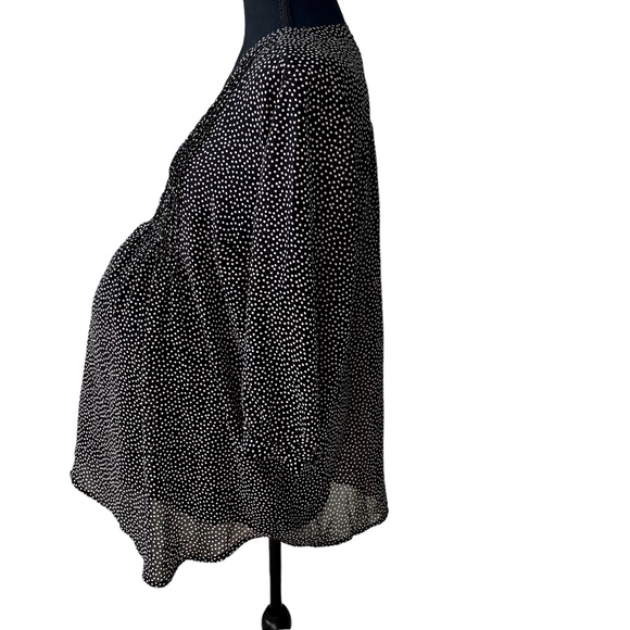 Motherhood Maternity black/white dot blouse with camisole size Med NWT - Picture 4 of 16